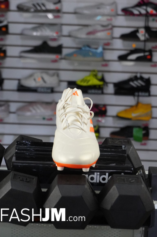  Adidas Football Shoes image1