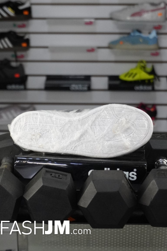  Adidas Sneakers image1