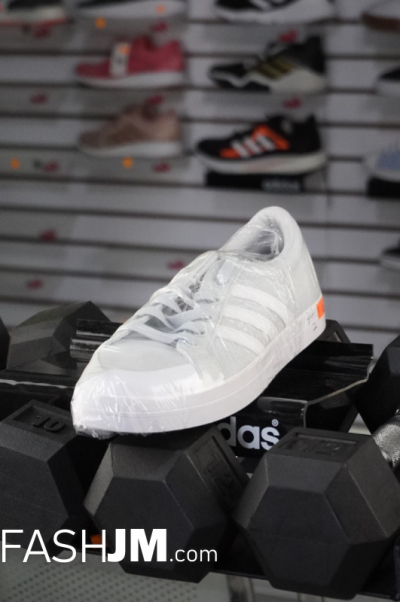 Adidas Sneakers