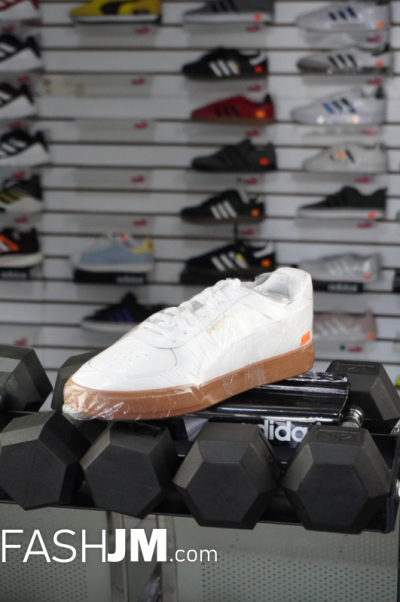 Puma Sneakers