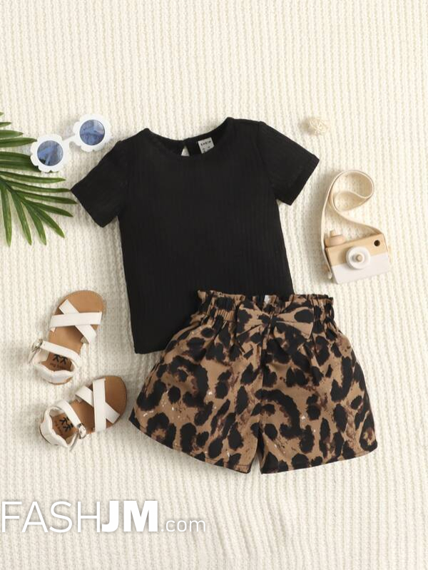  Baby Keyhole Back Tee & Leopard Print Paperbag Waist Shorts image0