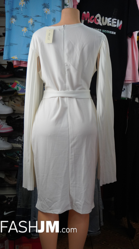  White Dress image1