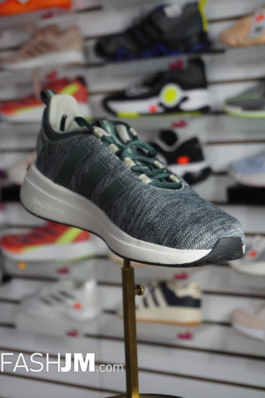  Sneakers image2