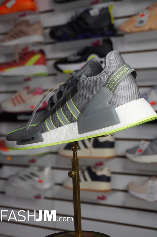  Sneakers or Football Boots image2