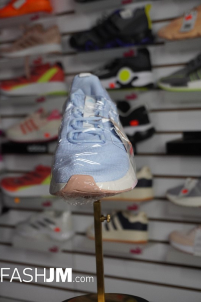 Sneakers or Football Boots