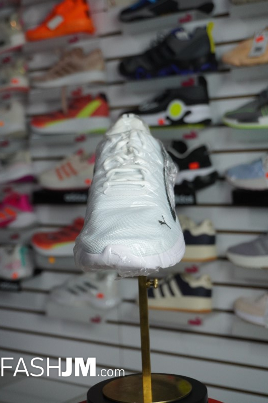  Sneakers image2