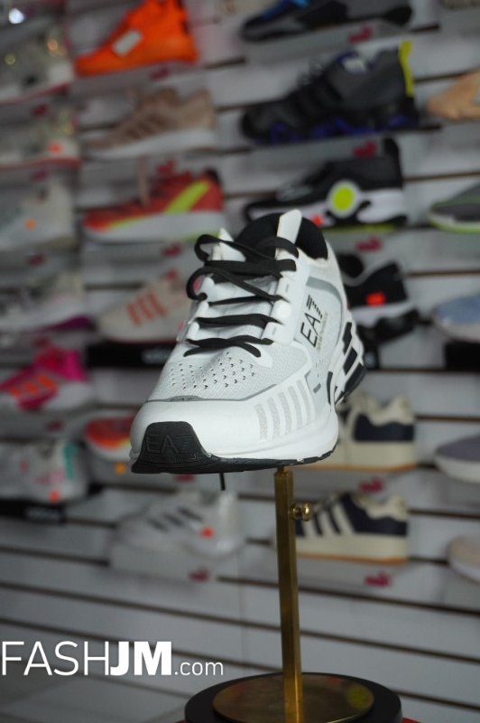  Sneakers image5