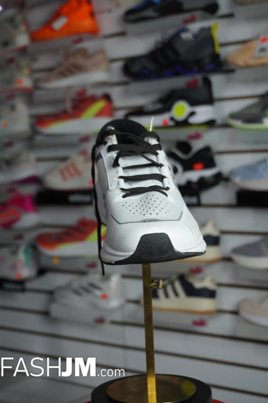  Sneakers image6