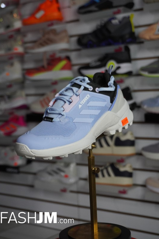  Sneakers image5