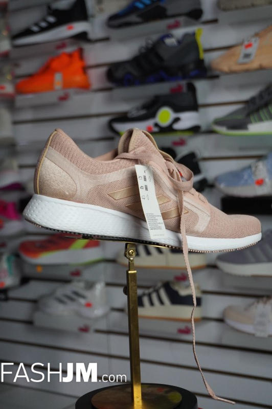  Sneakers image1