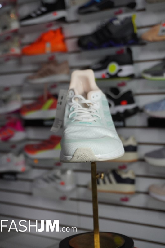  Sneakers image5