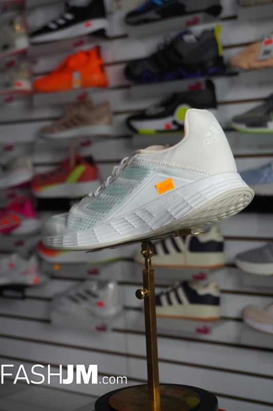  Sneakers image9