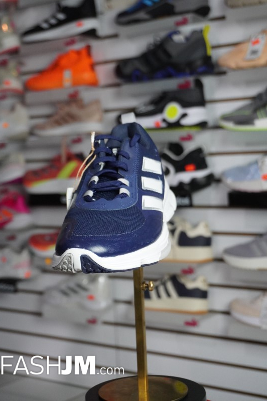  Sneakers image1