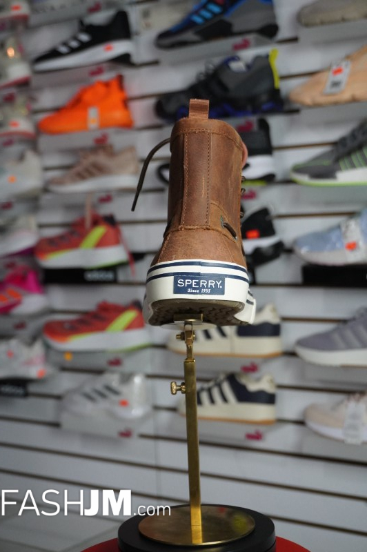  Sneakers image2