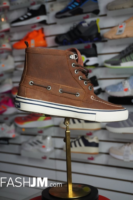  Sneakers image3