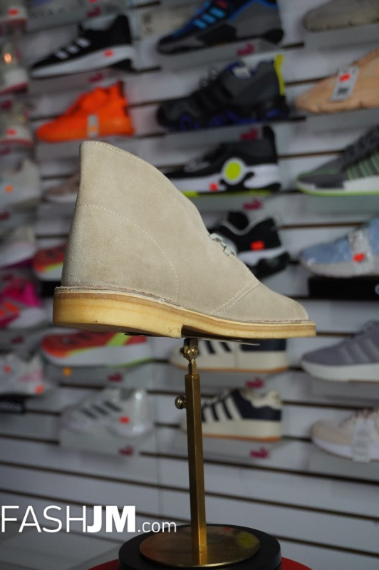  Sneakers image3