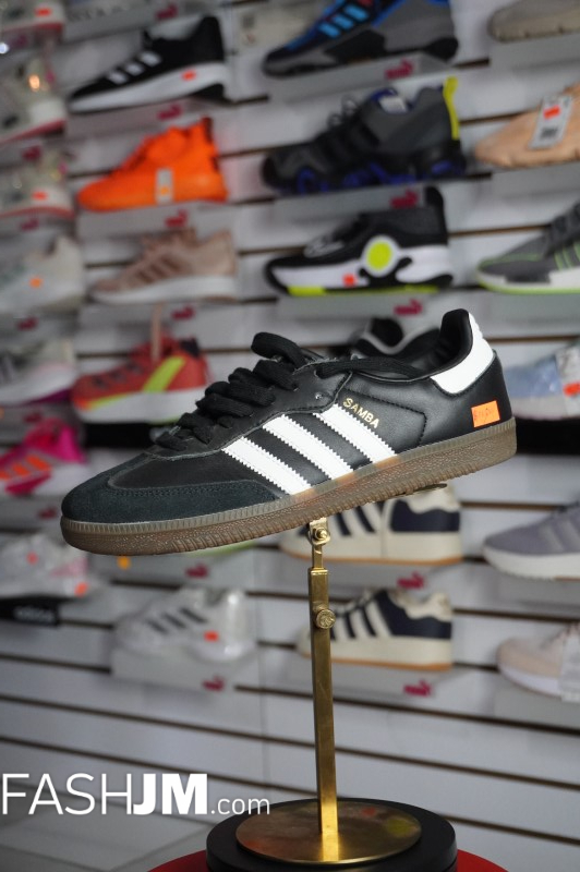  Sneakers image2