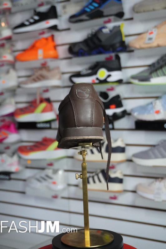  Sneakers image2