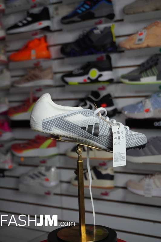  Sneakers image3