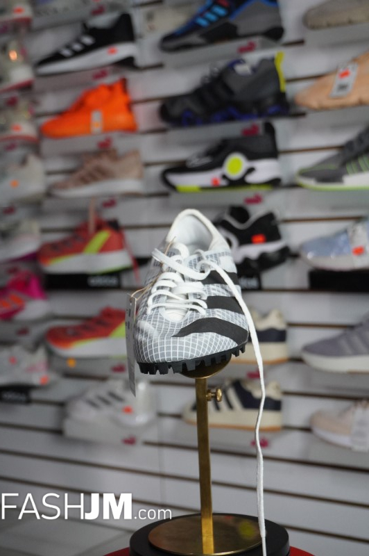  Sneakers image4