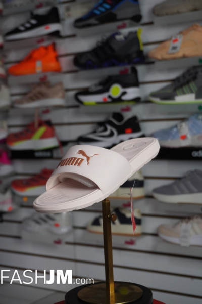 Slippers Slides