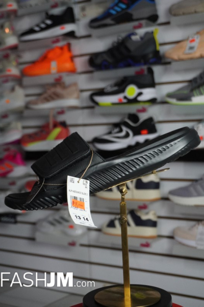 Slippers Slides