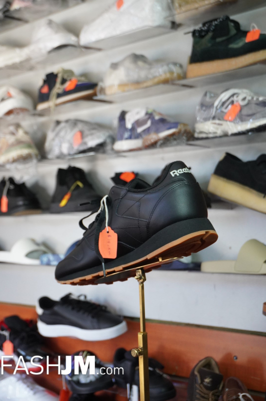  Reebok Sneakers image2