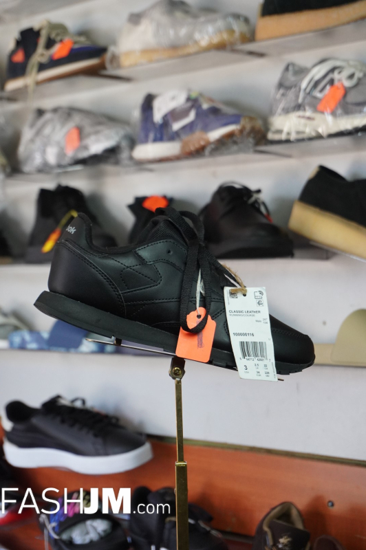  Reebok Sneakers image1
