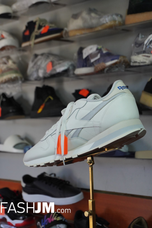  Reebok Sneakers image1