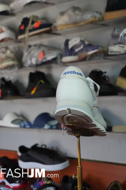  Reebok Sneakers image2