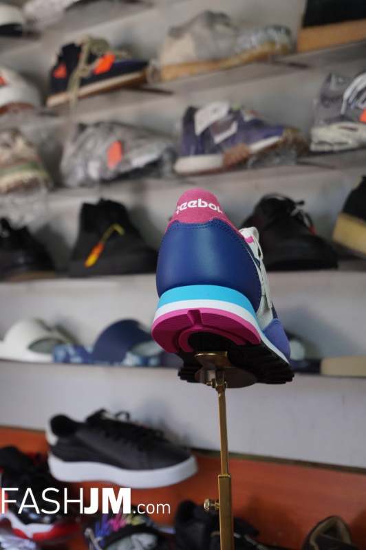  Reebok Sneakers image3