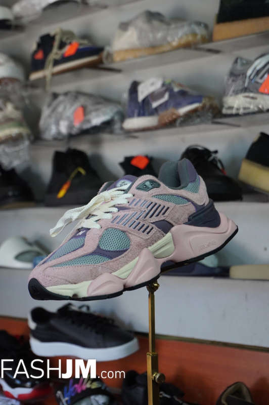  New Balance Sneakers image0