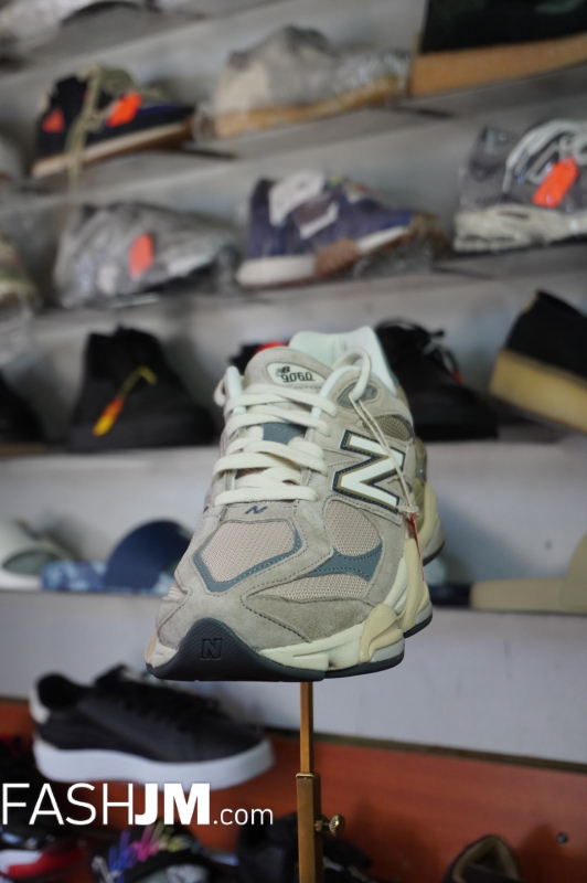  New Balance Sneakers image5