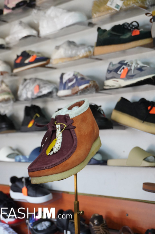  Wallabee Clarks image1