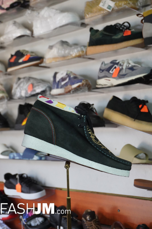  Wallabee Clarks image1
