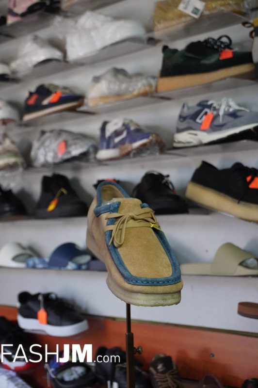  Wallabee Clarks image1