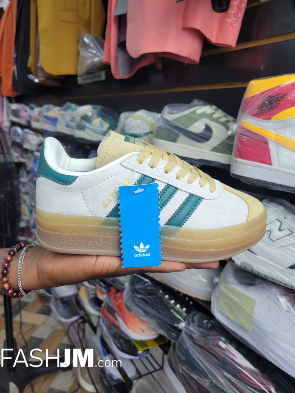  Adidas Sneakers image0