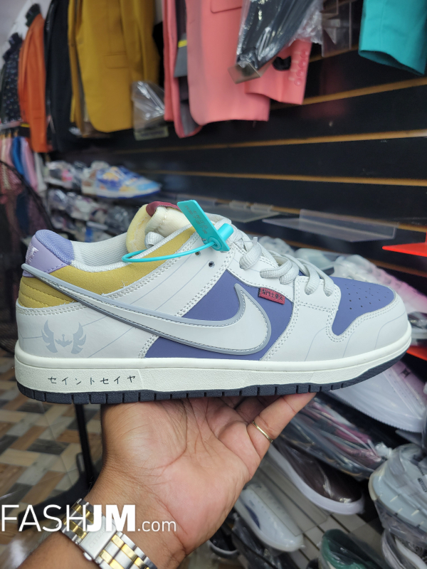  Nike Sneakers image0