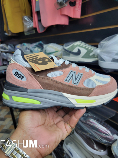 New Balance Sneakers