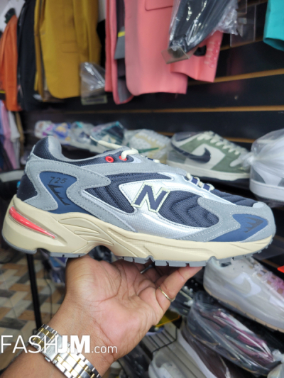 New Balance Sneakers