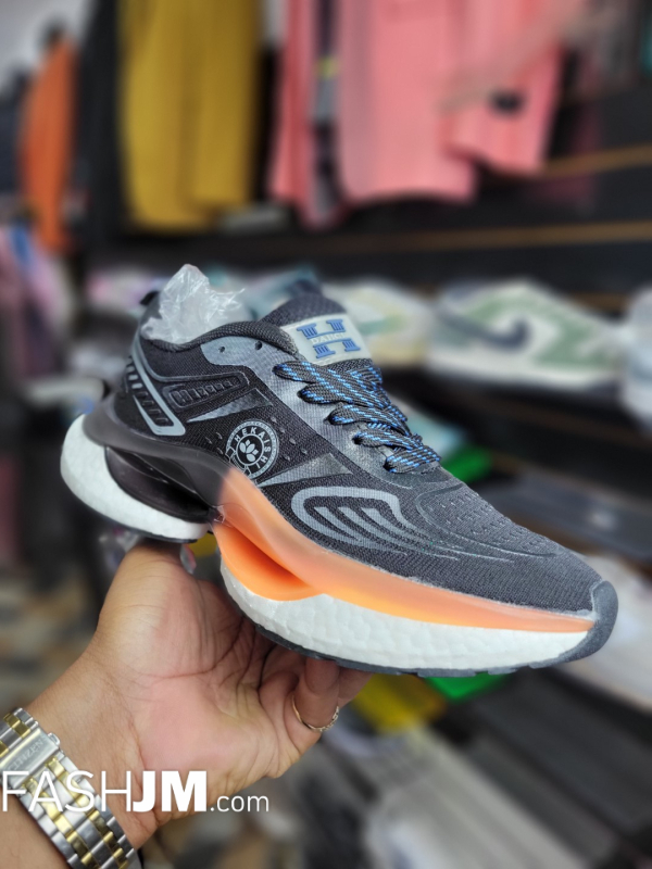  Sneakers image2