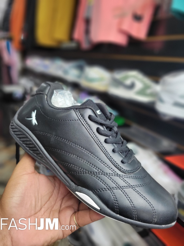  Sneakers image1