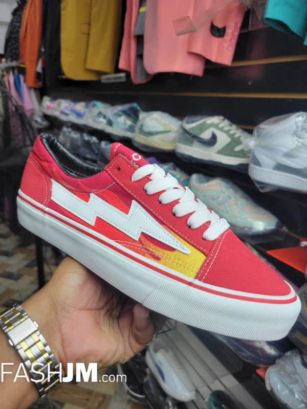  Sneakers image1